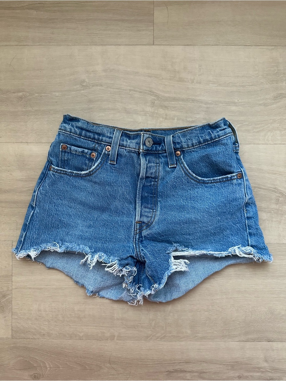 Levi’s Women’s Blue Denim Cutoff Shorts - Classic High-Rise size 25
